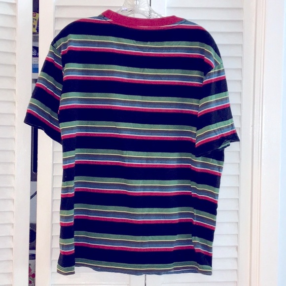 Guess striped short sleeve shirt size medium. - Picture 3 of 3